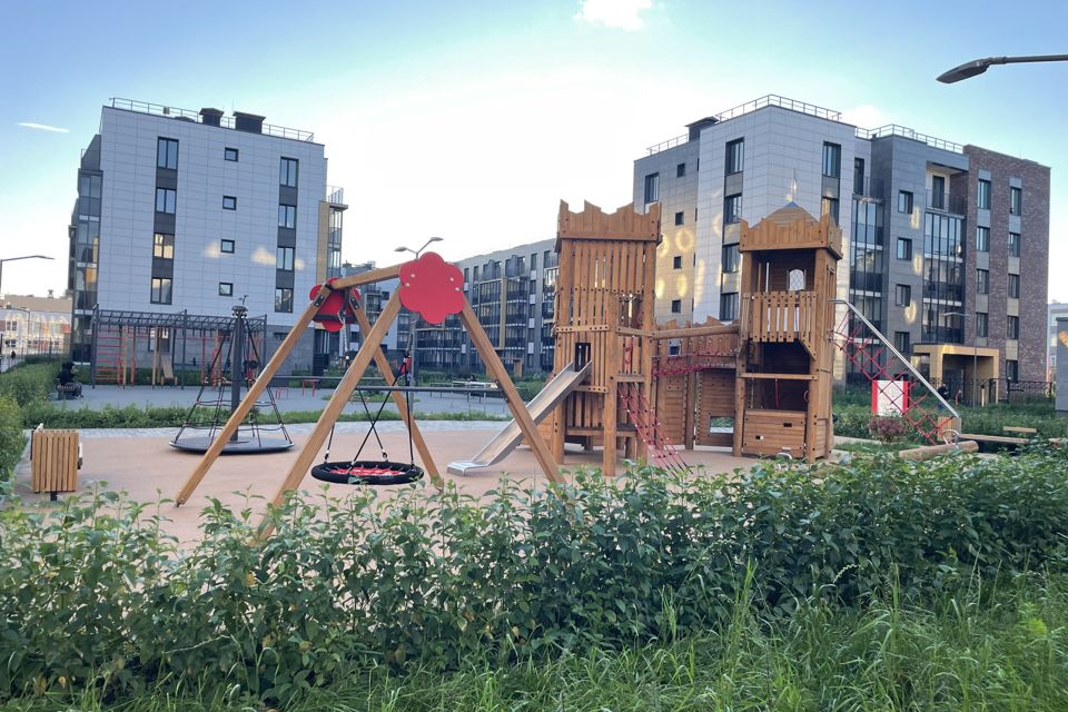 Продаётся 1-комнатная квартира, 45.96 м²