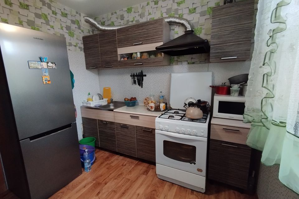 Продаётся 2-комнатная квартира, 56.3 м²