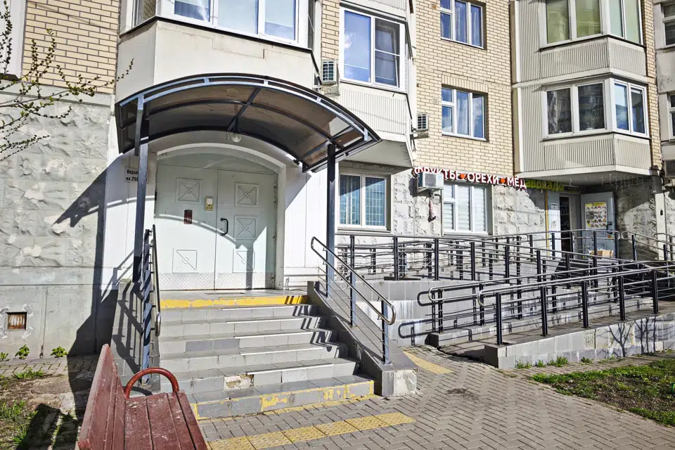 Продаётся 2-комнатная квартира, 60.5 м²