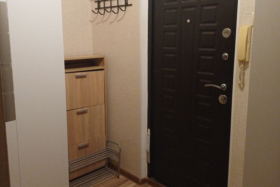 Продаётся 1-комнатная квартира, 39.7 м²