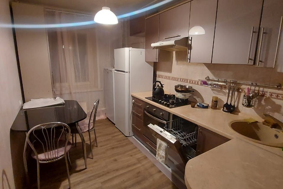 Продаётся 3-комнатная квартира, 62.4 м²