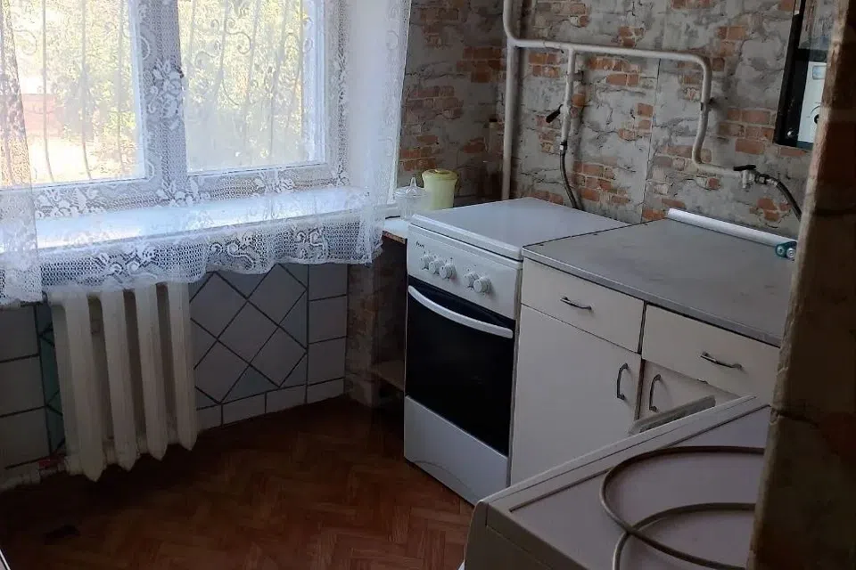 Продаётся 3-комнатная квартира, 57.3 м²