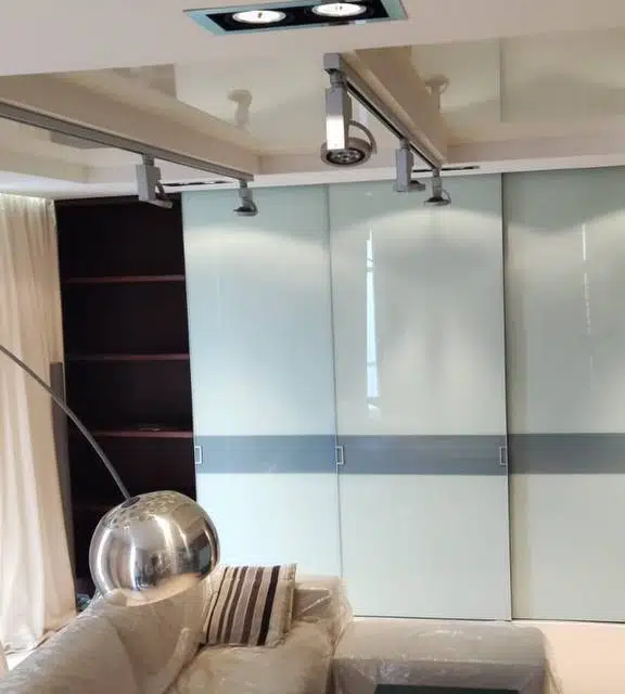 Продаётся 3-комнатная квартира, 147.3 м²