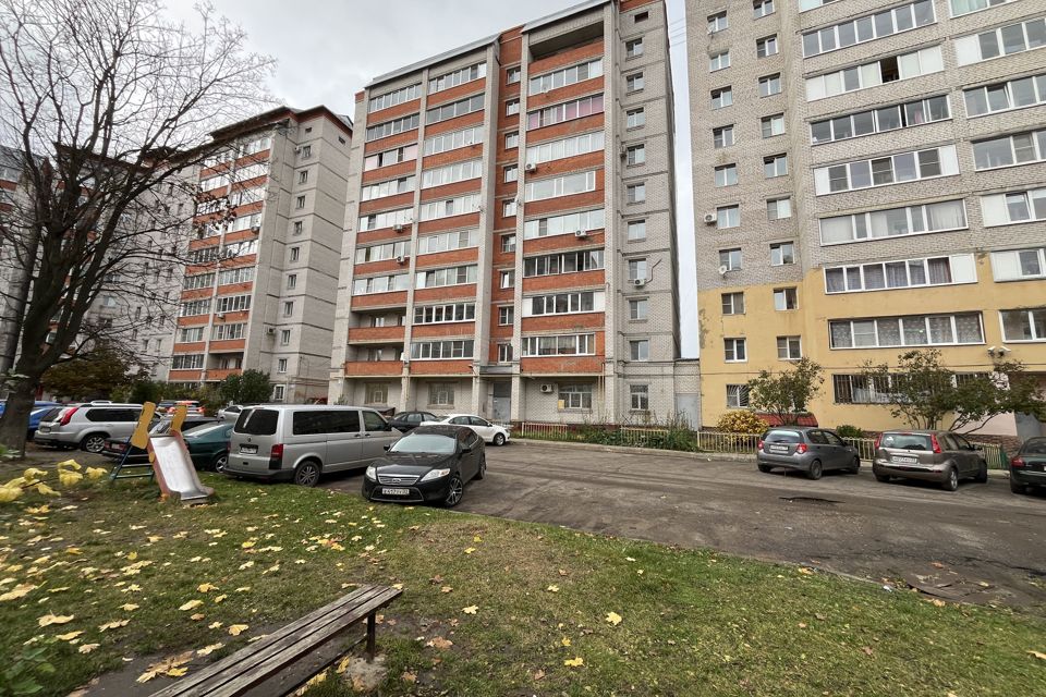 Продаётся 1-комнатная квартира, 40.3 м²