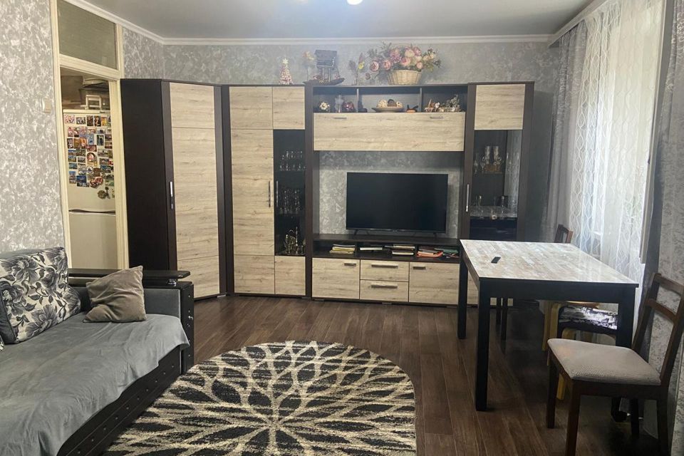 Продаётся 3-комнатная квартира, 56 м²