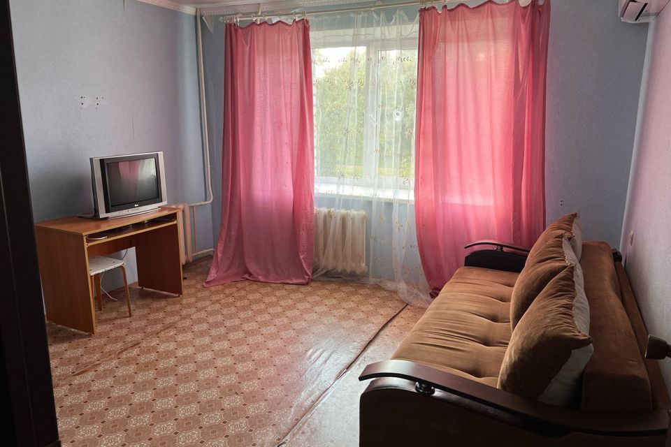 Продаётся 1-комнатная квартира, 35.7 м²
