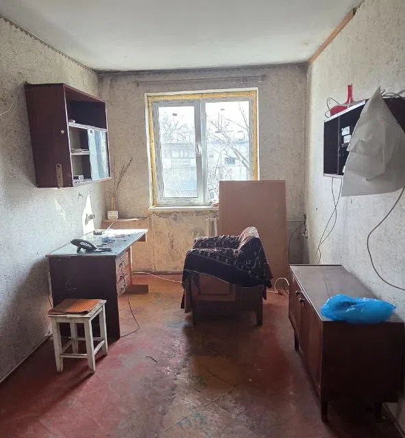 Продаётся 4-комнатная квартира, 61 м²