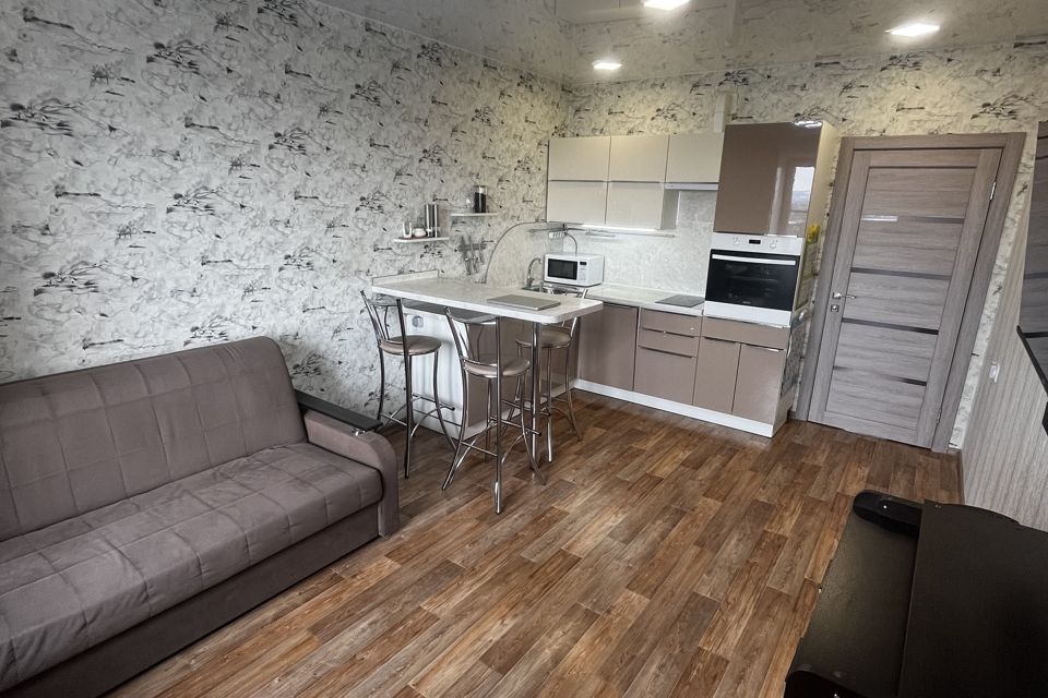 Продаётся 1-комнатная квартира, 42.4 м²