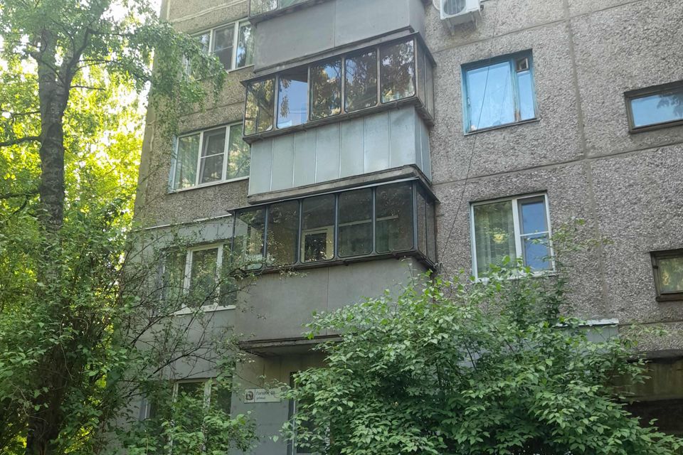 Продаётся 3-комнатная квартира, 47.8 м²