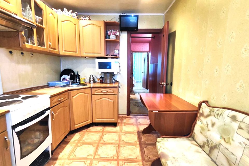 Продаётся 3-комнатная квартира, 58.1 м²