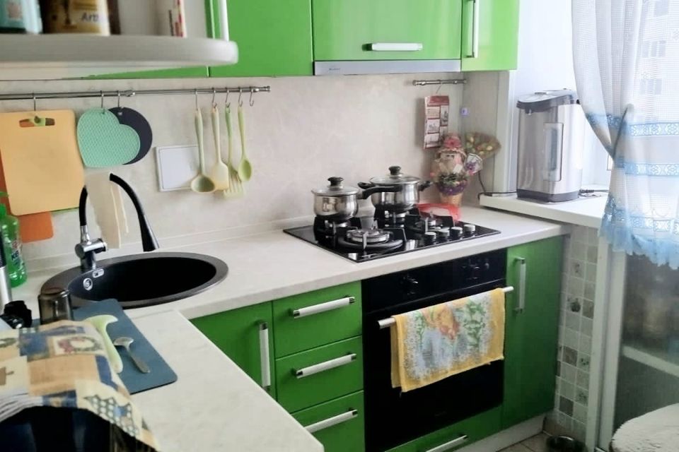 Продаётся 3-комнатная квартира, 51.1 м²