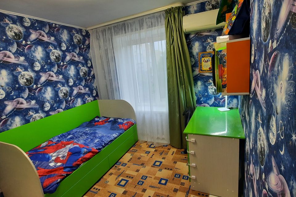 Продаётся 3-комнатная квартира, 64.5 м²