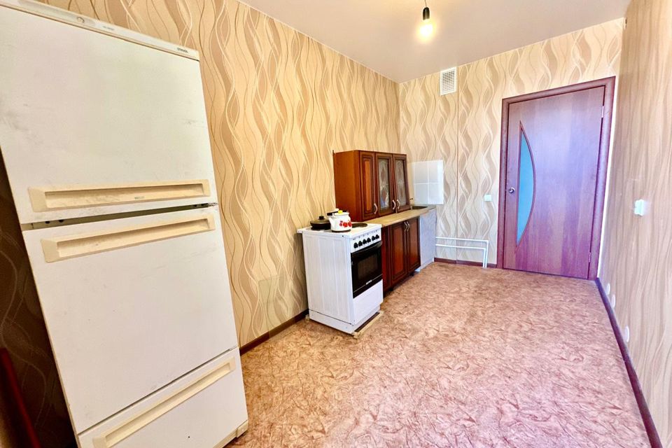 Продаётся 1-комнатная квартира, 37.4 м²