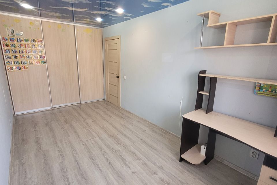 Продаётся 3-комнатная квартира, 62 м²