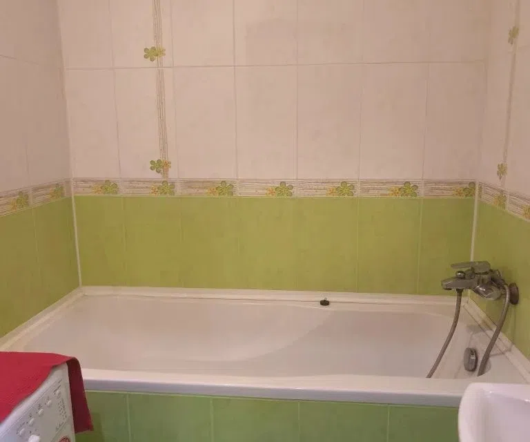 Продаётся 2-комнатная квартира, 56 м²
