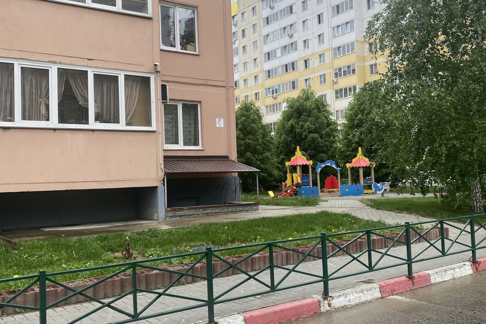 Продаётся 1-комнатная квартира, 43.3 м²