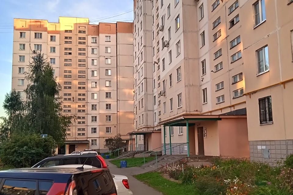 Продаётся 2-комнатная квартира, 56.5 м²