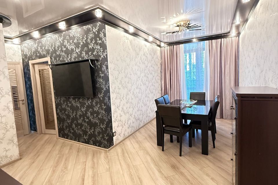 Сдаётся 3-комнатная квартира, 70 м²