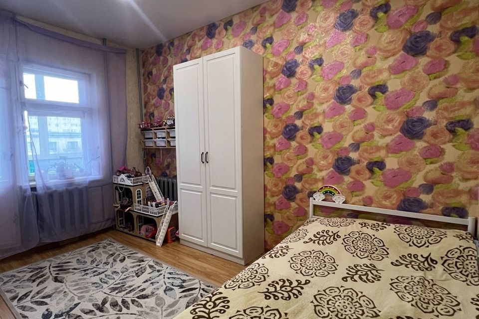 Продаётся 3-комнатная квартира, 61.8 м²