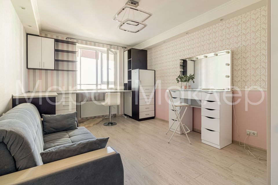 Продаётся 2-комнатная квартира, 62.6 м²