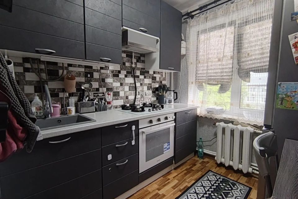 Продаётся 2-комнатная квартира, 42.8 м²