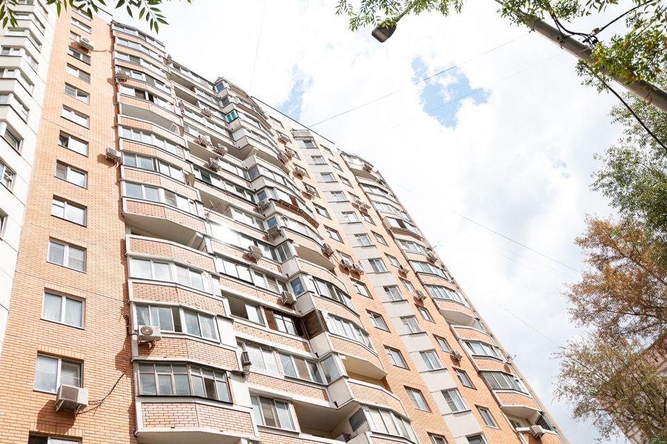 Продаётся 3-комнатная квартира, 77.6 м²