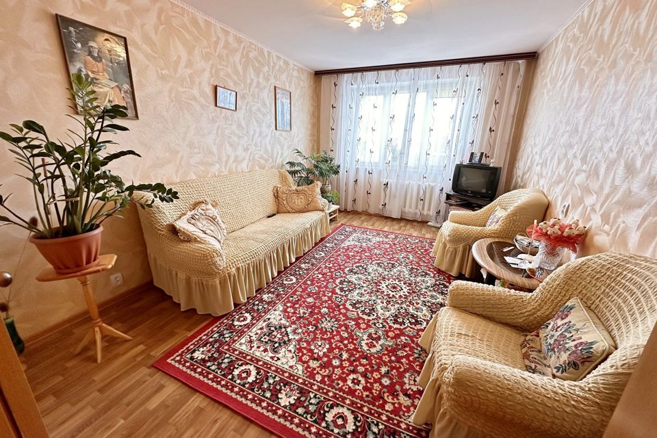 Продаётся 3-комнатная квартира, 63.7 м²