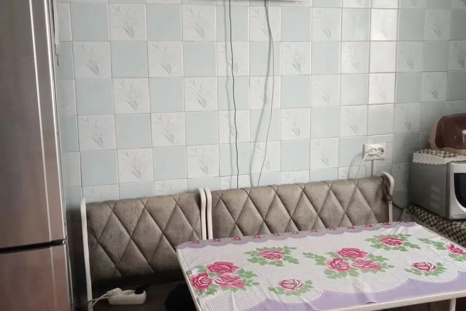 Продаётся 2-комнатная квартира, 55.8 м²