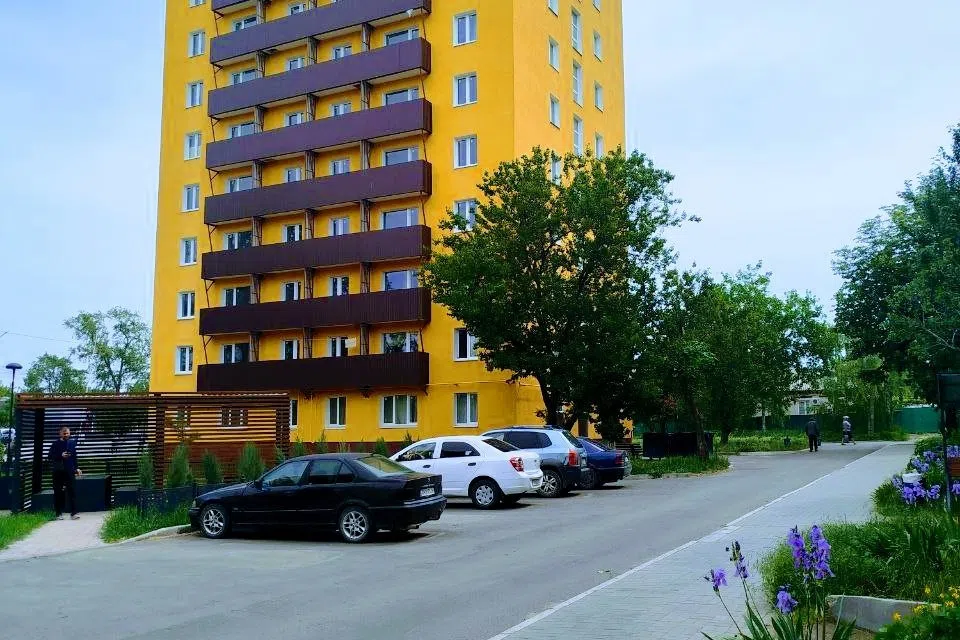 Продаётся 4-комнатная квартира, 65.7 м²