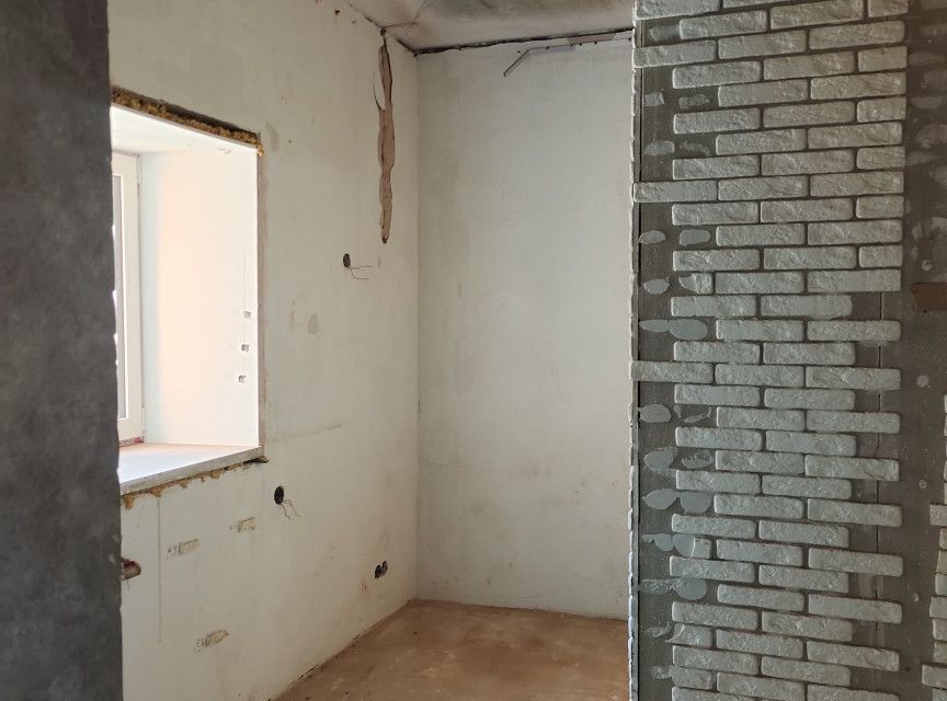 Продаётся 1-комнатная квартира, 46.7 м²