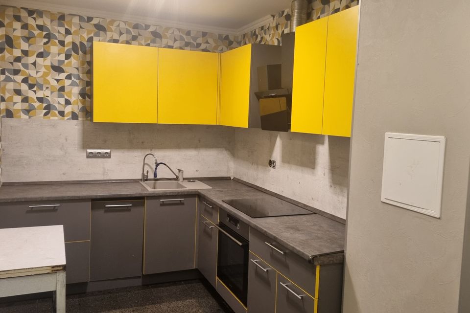 Продаётся 2-комнатная квартира, 61.2 м²