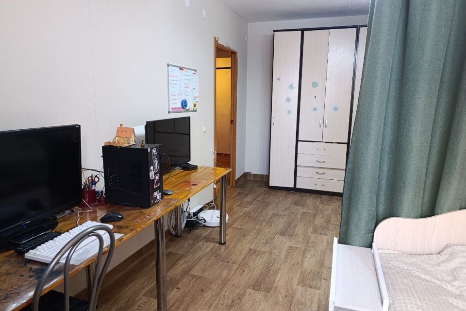 Продаётся 3-комнатная квартира, 79.9 м²