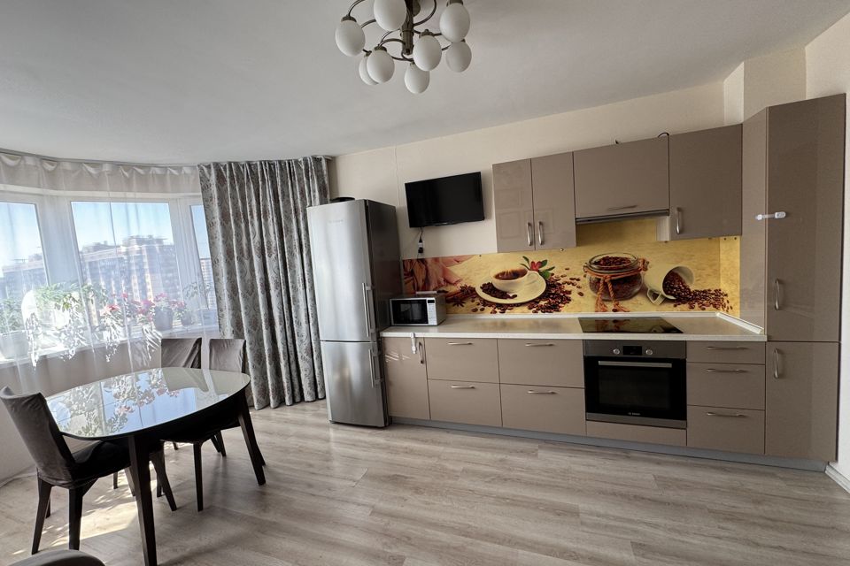 Продаётся 2-комнатная квартира, 61.6 м²