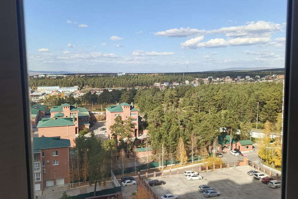 Продаётся 2-комнатная квартира, 65.2 м²