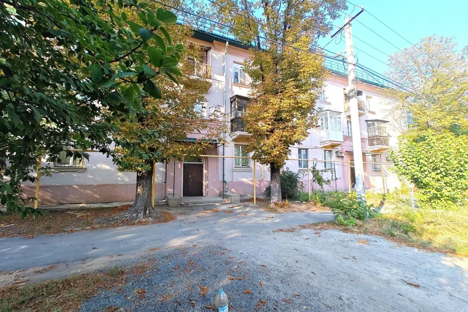 Продаётся 3-комнатная квартира, 72 м²