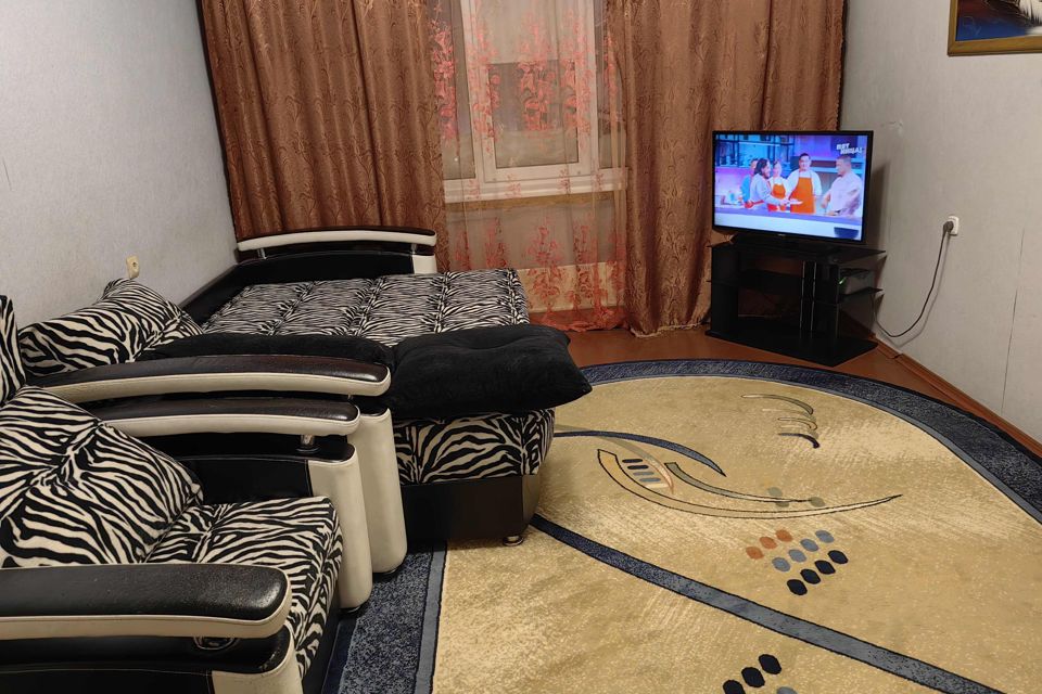 Сдаётся 2-комнатная квартира, 52.4 м²