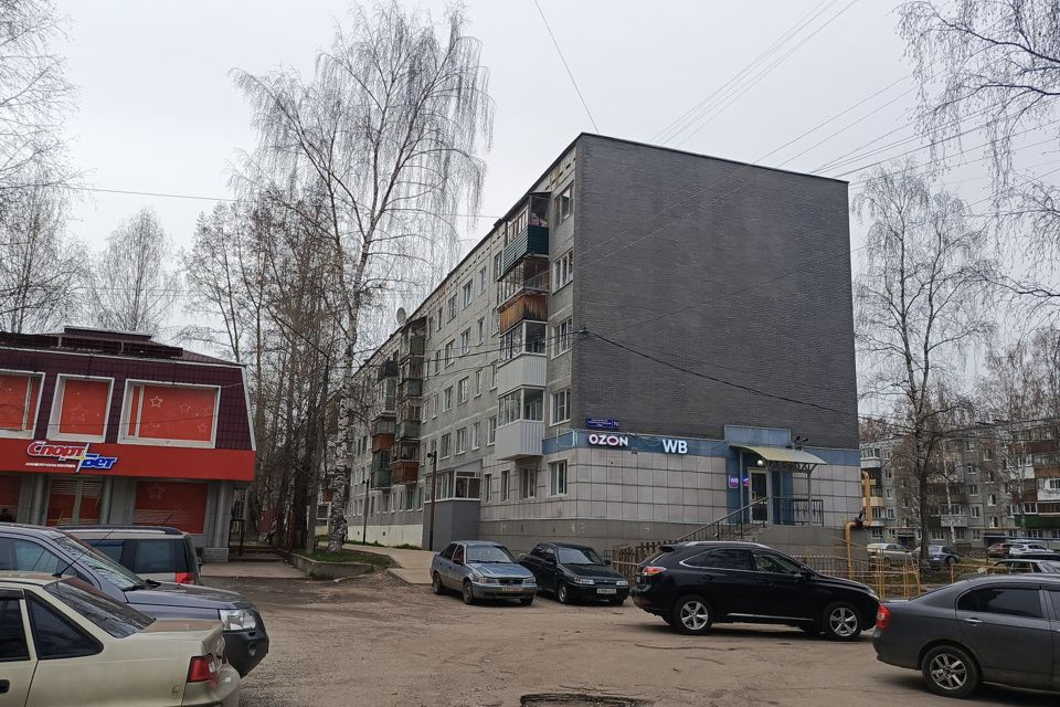 Продаётся 3-комнатная квартира, 61.5 м²