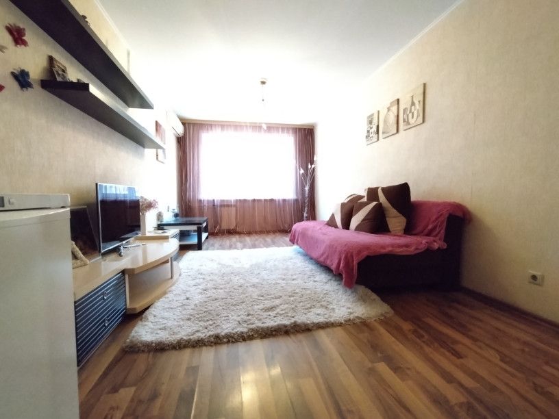 Продаётся 3-комнатная квартира, 69.5 м²