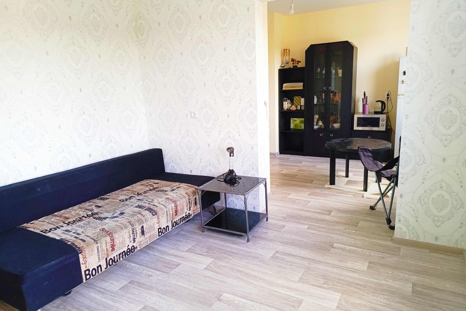 Продаётся 3-комнатная квартира, 93 м²