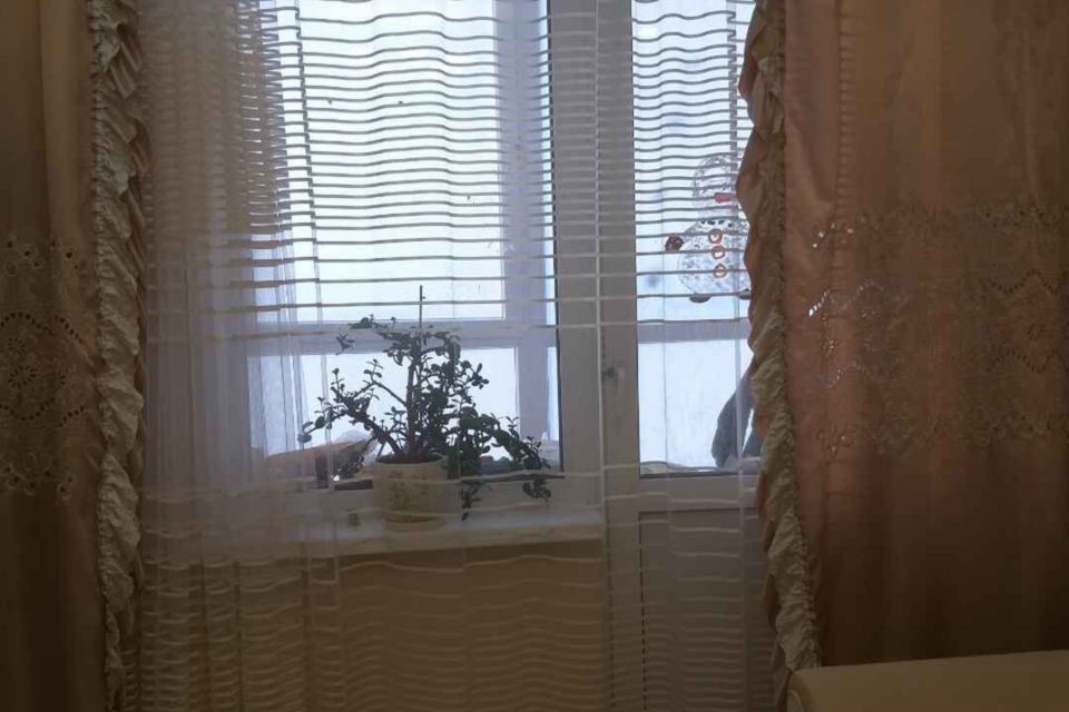 Продаётся 1-комнатная квартира, 43.2 м²