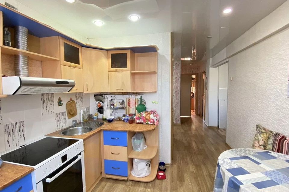 Продаётся 3-комнатная квартира, 65.8 м²