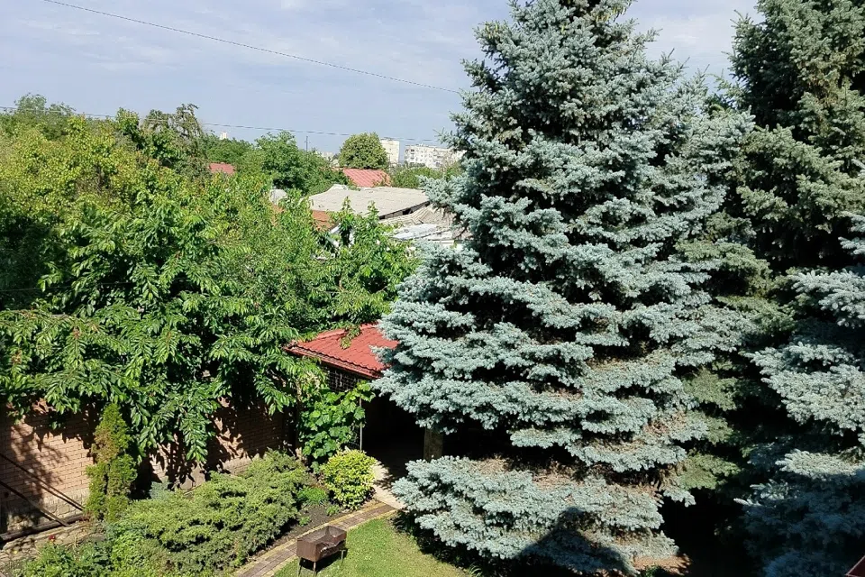 Продаётся 2-этажный дом, 292 м²