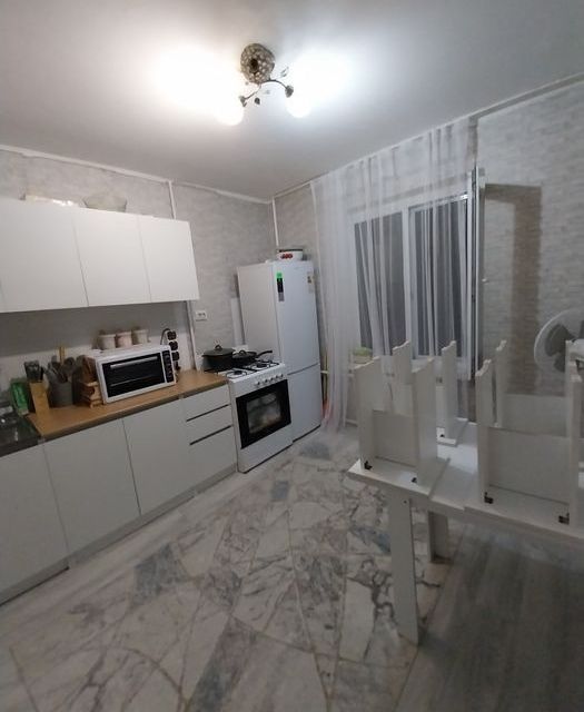 Продаётся 1-комнатная квартира, 43 м²