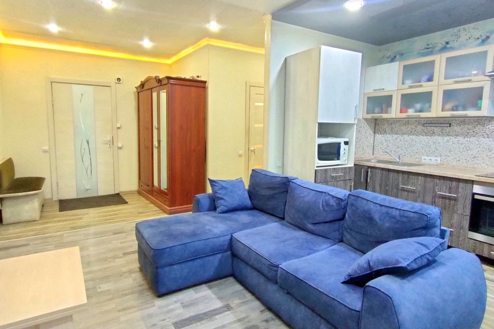 Продаётся 2-комнатная квартира, 76.9 м²