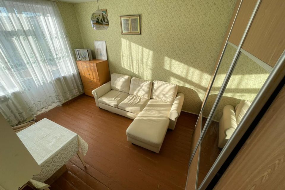 Продаётся комната в 3-комн. квартире, 13.7 м²