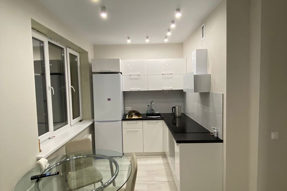 Сдаётся 1-комнатная квартира, 44 м²