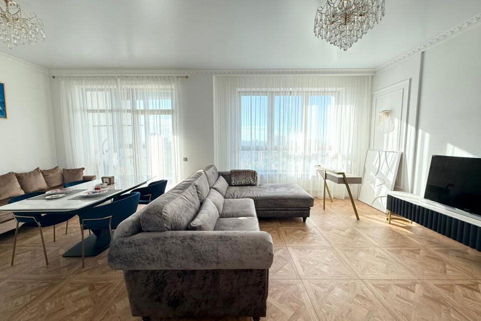Продаётся 2-комнатная квартира, 78 м²