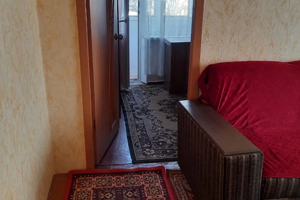 Продаётся 3-комнатная квартира, 52.9 м²