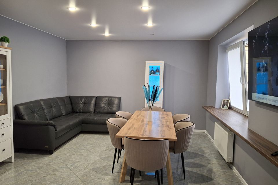 Продаётся 3-комнатная квартира, 79.4 м²