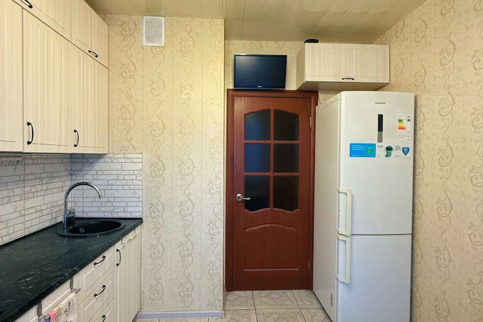 Продаётся 3-комнатная квартира, 61.4 м²